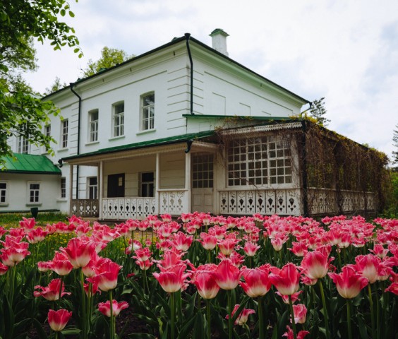 Ясная поляна место известное почитателям русской культуры во всем мире план из трех пунктов