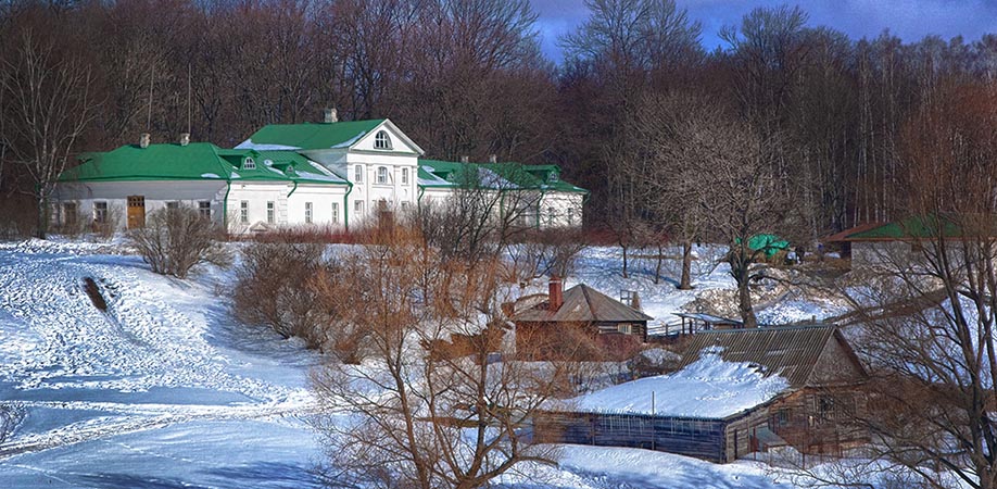 Вид со стороны деревни Ясная Поляна